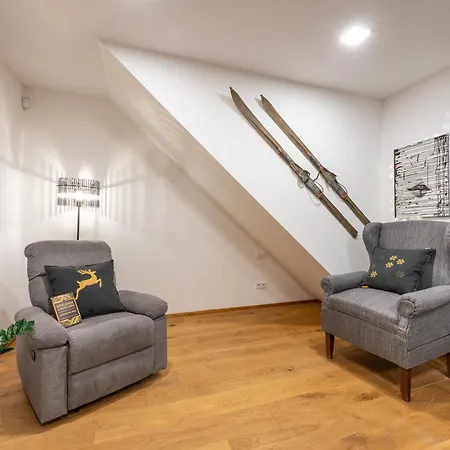 Apartament Za Rekou *